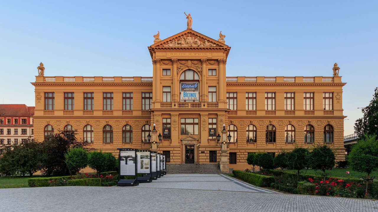 Stadsmuseum van Praag, Tsjechië legpuzzel online
