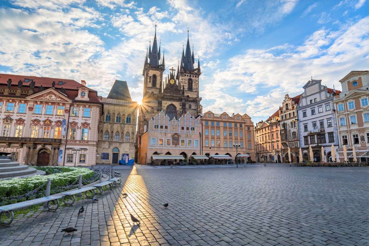 Praça do mercado de Praga na República Tcheca quebra-cabeças online