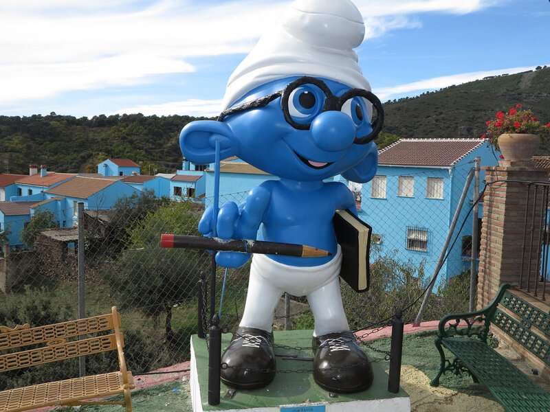in the smurf town online puzzle
