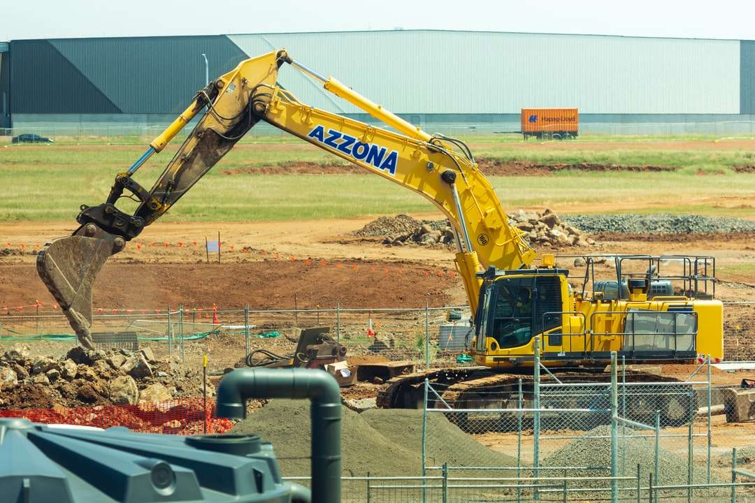 yellow and black heavy equipment jigsaw puzzle online