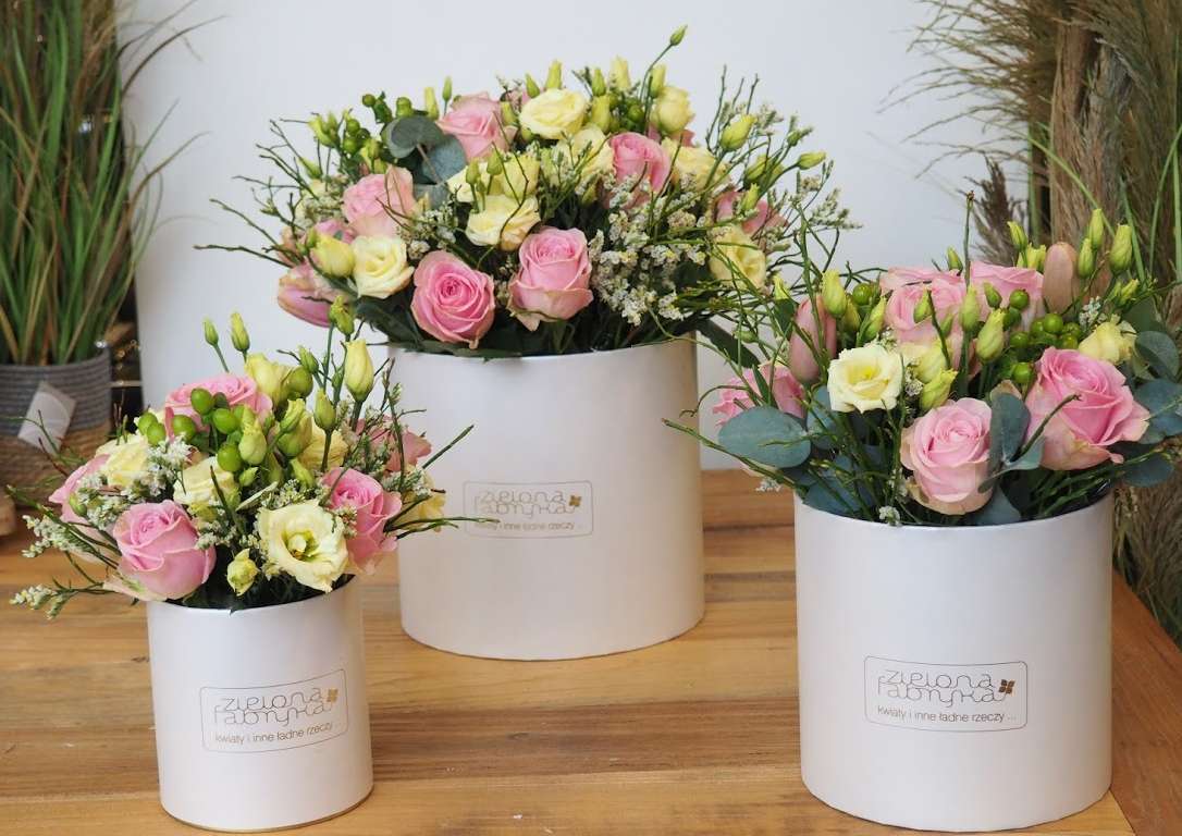 кутии с цветя онлайн пъзел