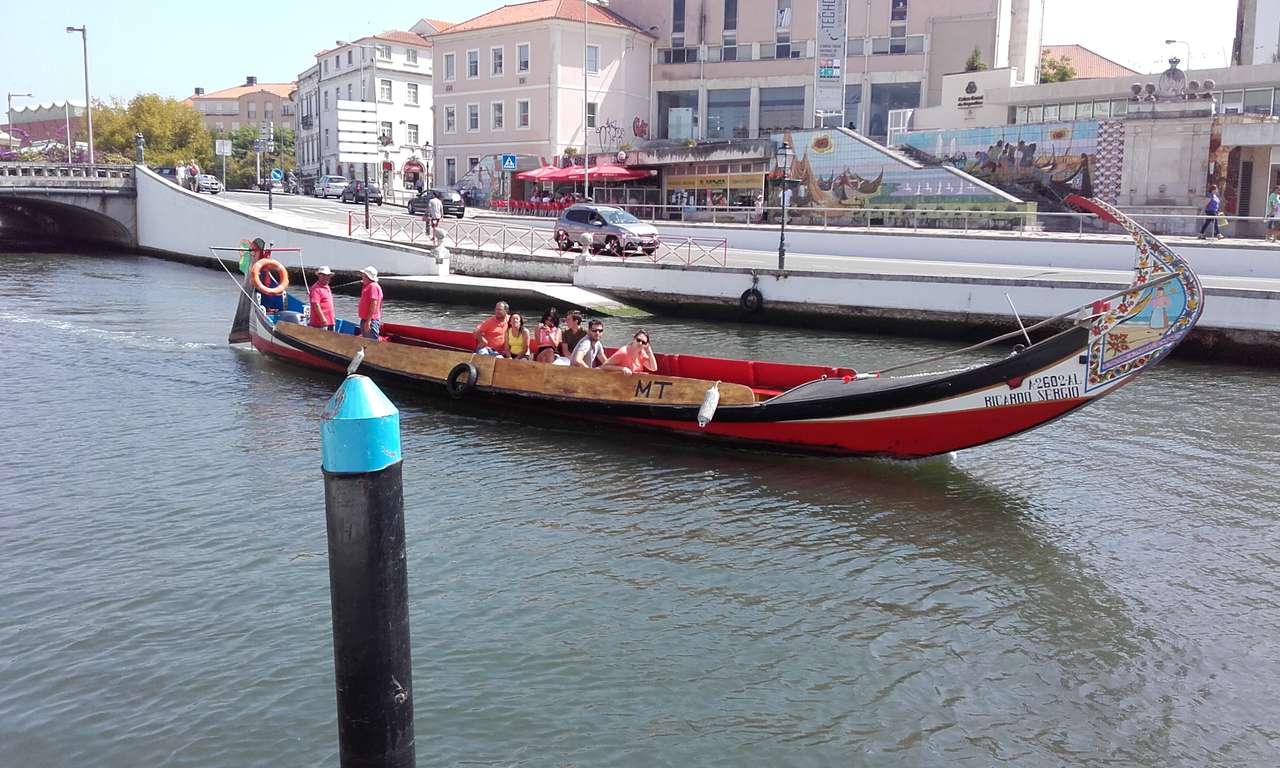 Човен в Португалії онлайн пазл