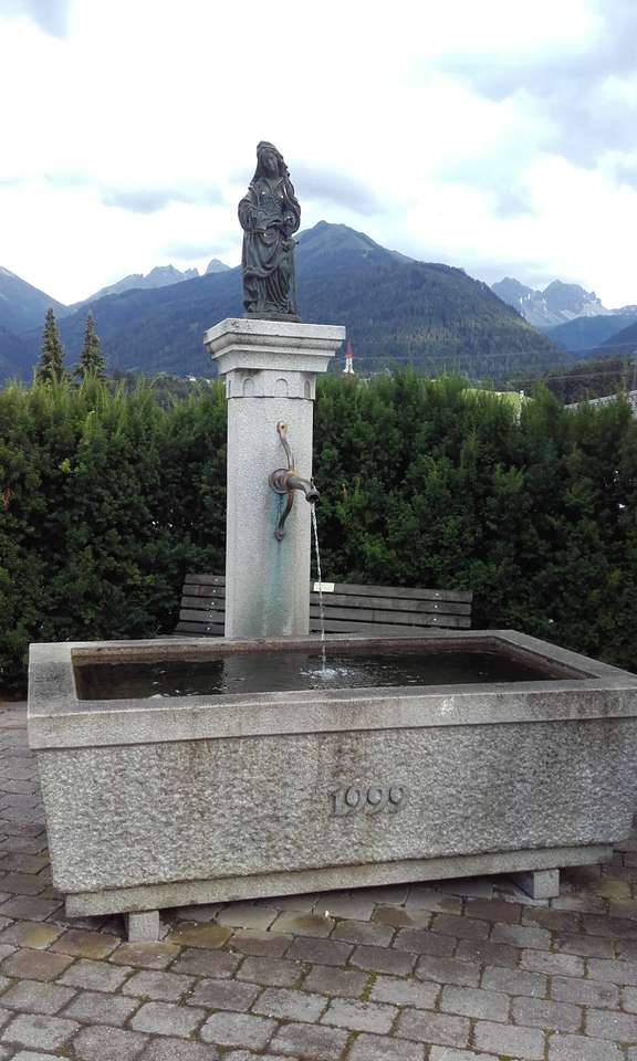 Tiroli szobor kirakós online