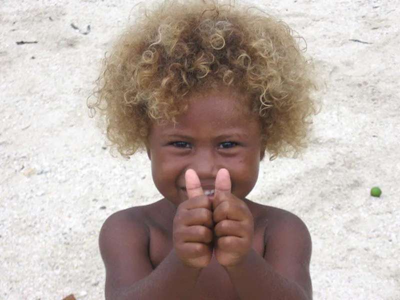 uma criança das Ilhas Salomão quebra-cabeças online