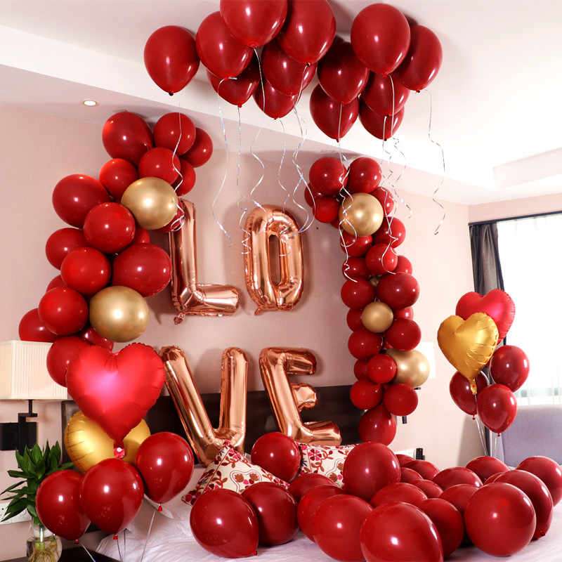 Valentýna dekorace skládačky online