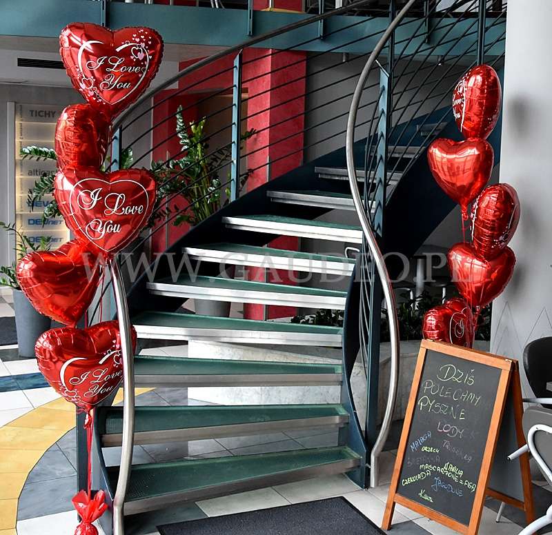 воздушные шары с сердечками на день святого валентина пазл онлайн