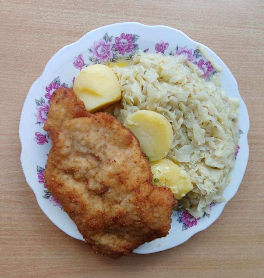 traditional pork chop with cabbage online puzzle