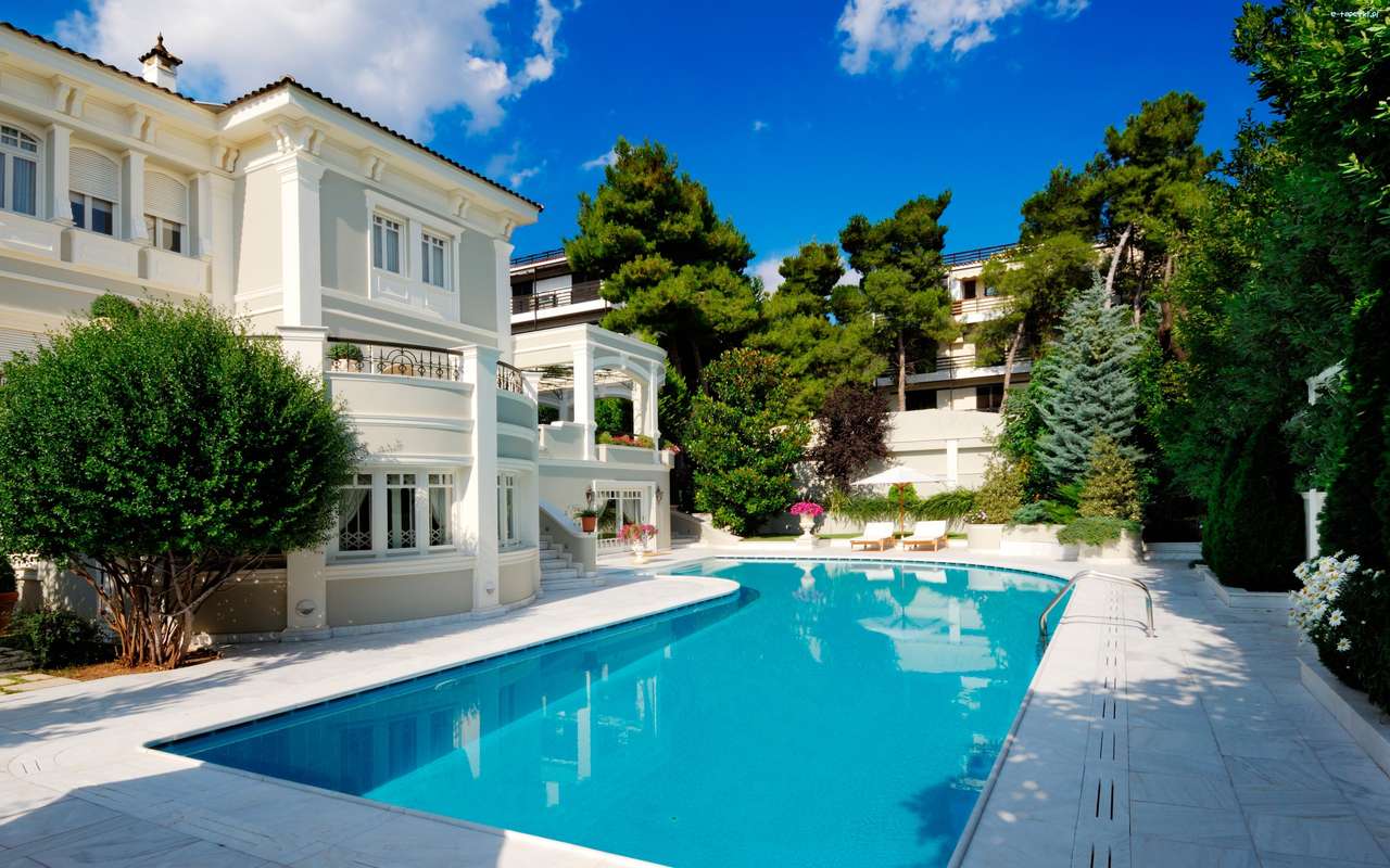 villa with pool jigsaw puzzle online