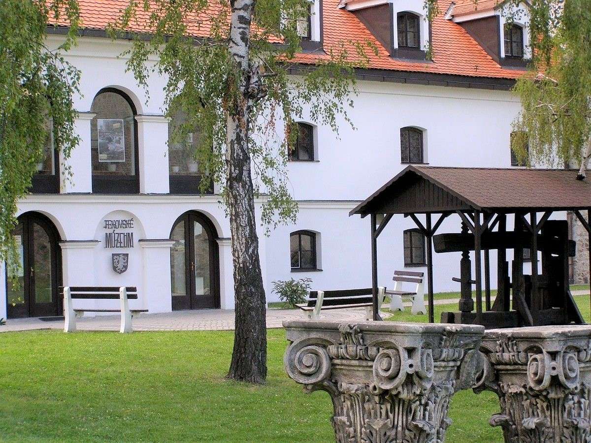 Museo Tekov en Eslovaquia rompecabezas en línea