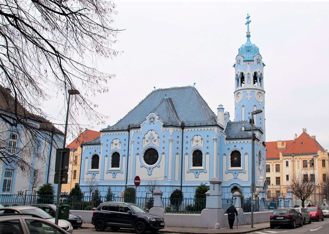 Pozsonyi kék templom Szlovákiában online puzzle
