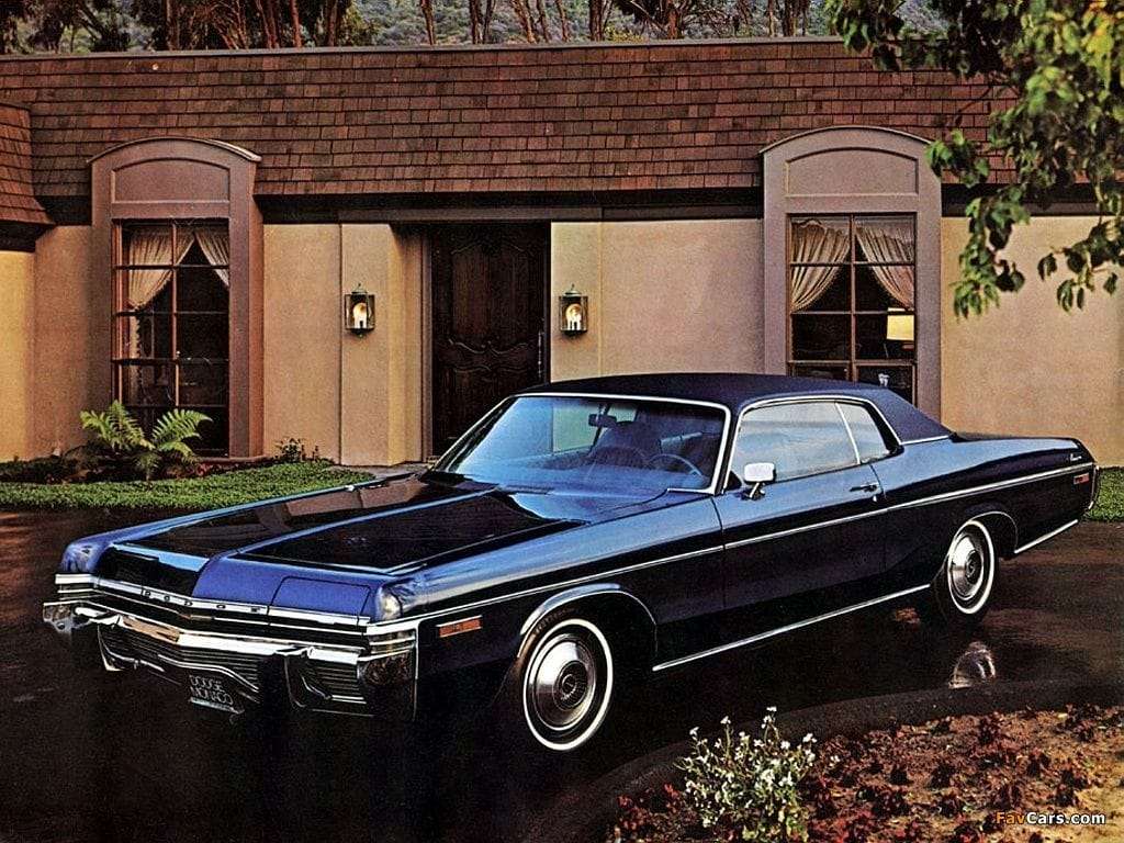 Купе Dodge Monaco с жесткой крышей 1973 года выпуска онлайн-пазл