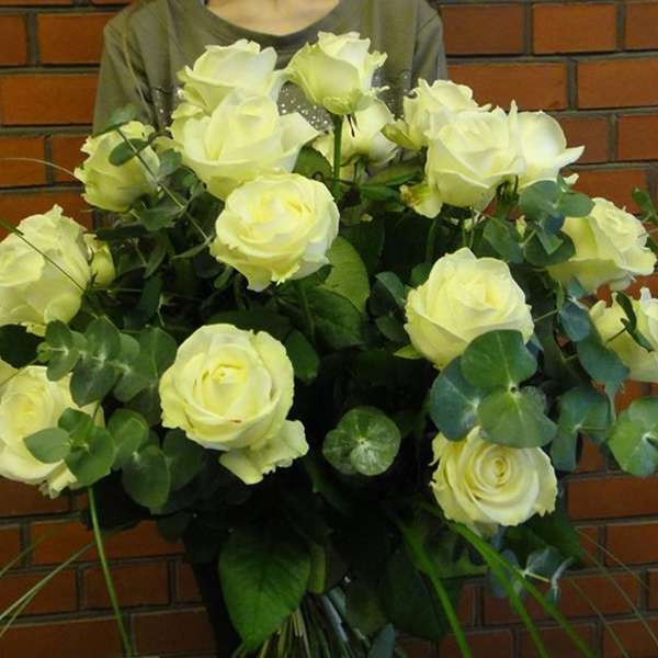 голям букет от рози онлайн пъзел