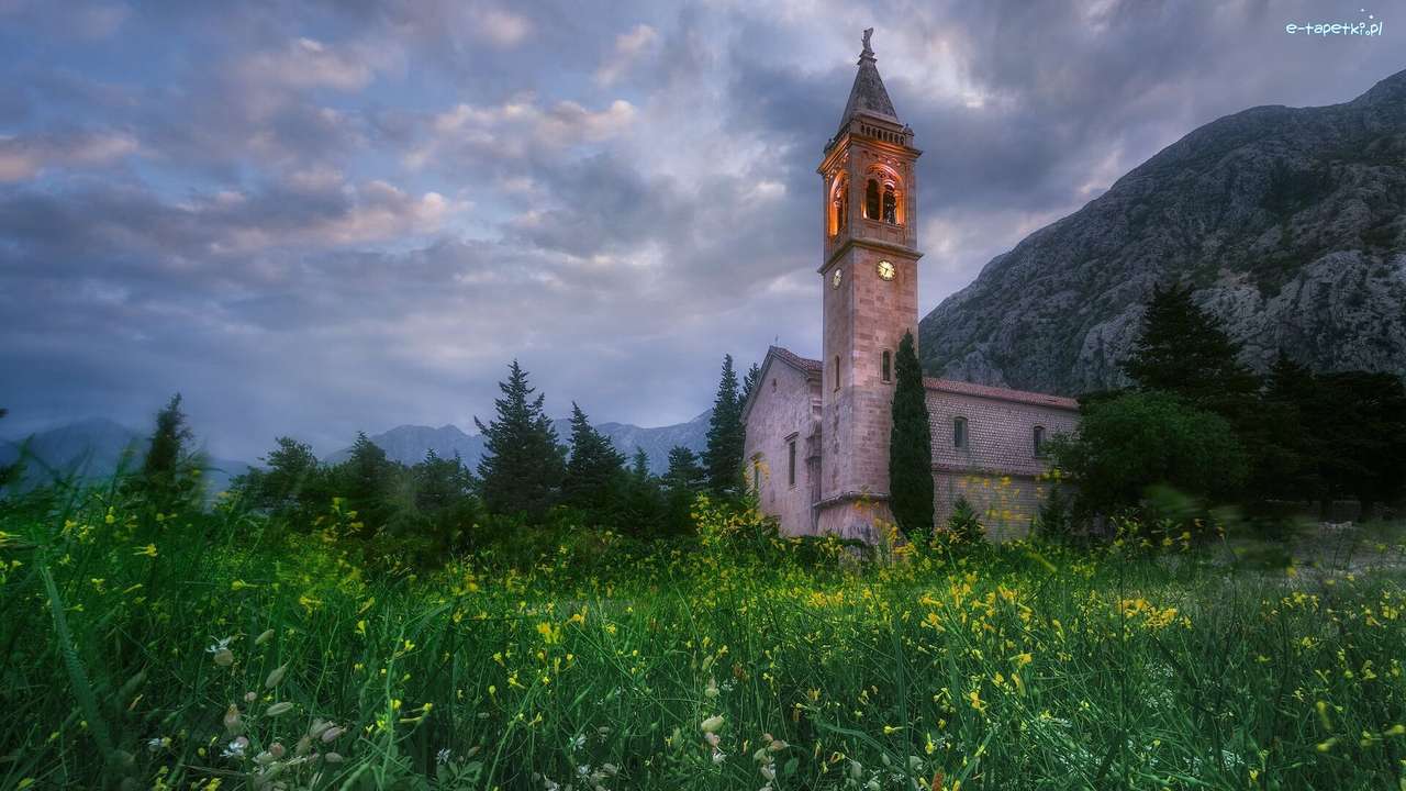 Biserica Sf. Eustachian - Muntenegru jigsaw puzzle online
