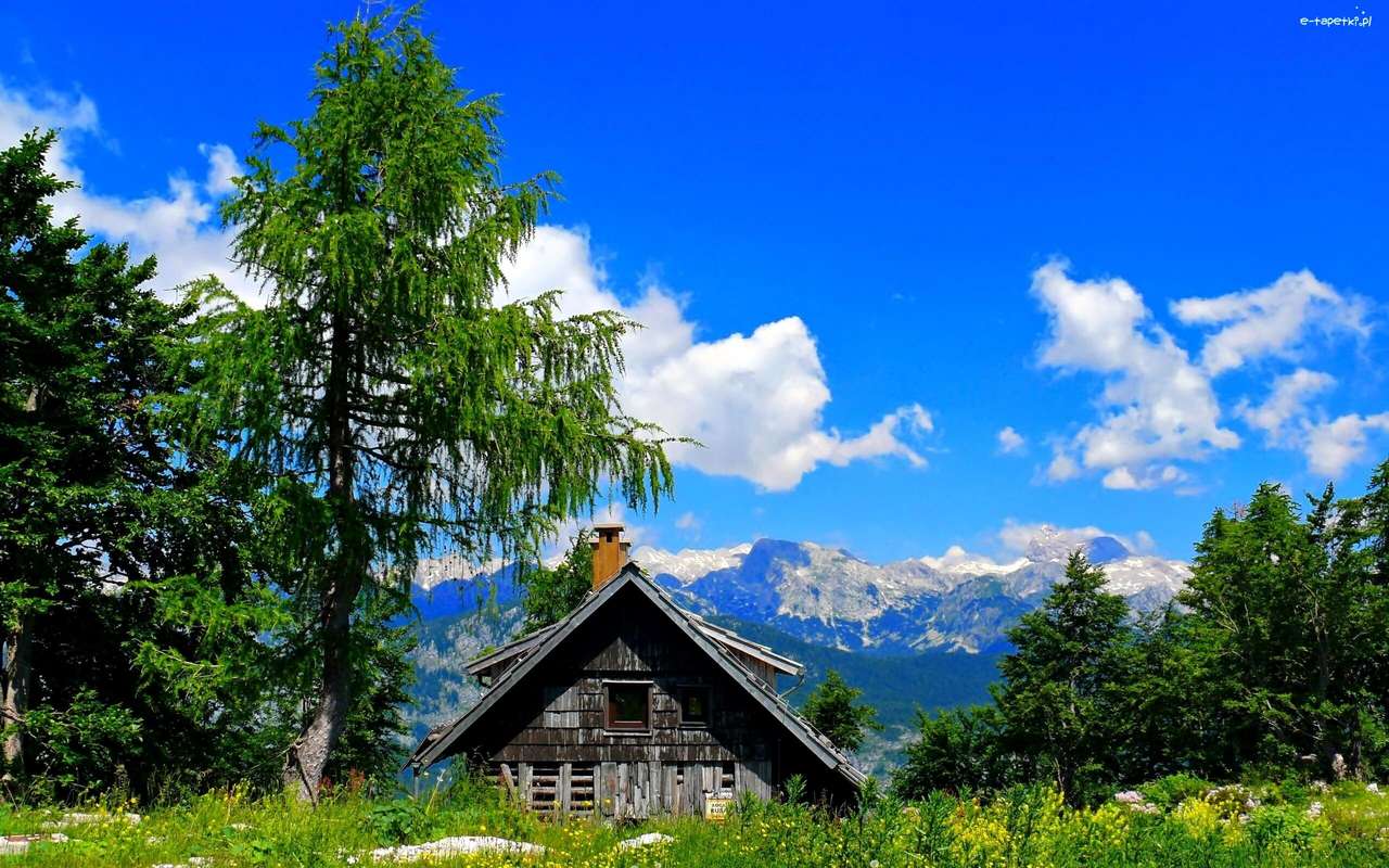 oude hut in de bergen online puzzel