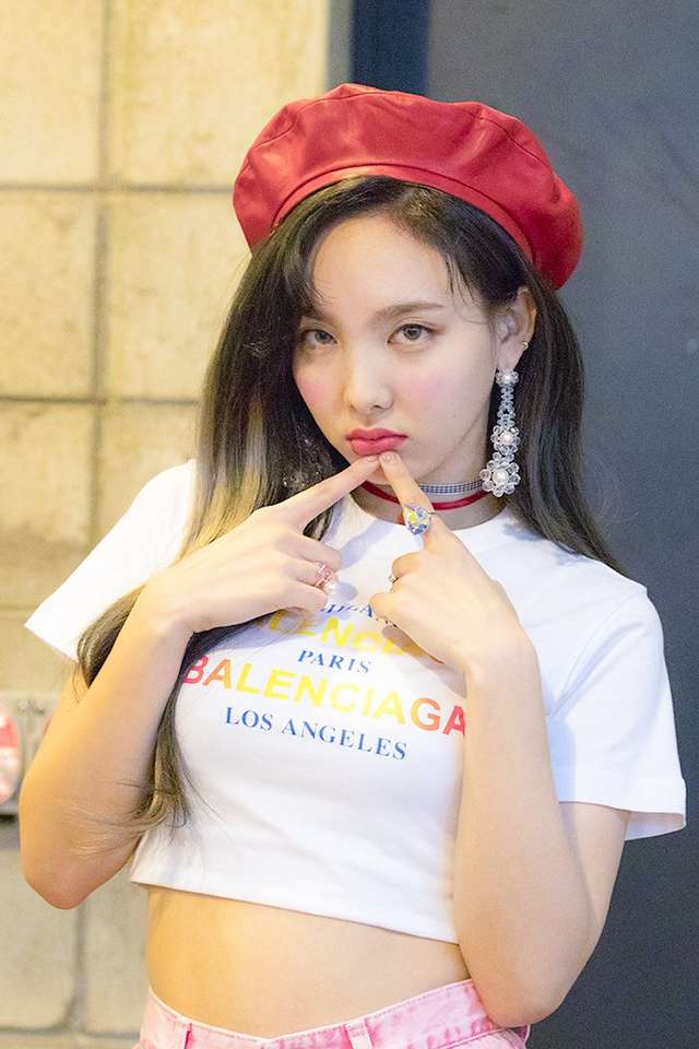 Nayeon what is love online puzzle