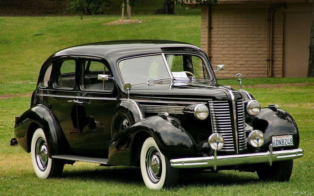 1938 Buick Roadmaster Serie 80 Touring puzzle online