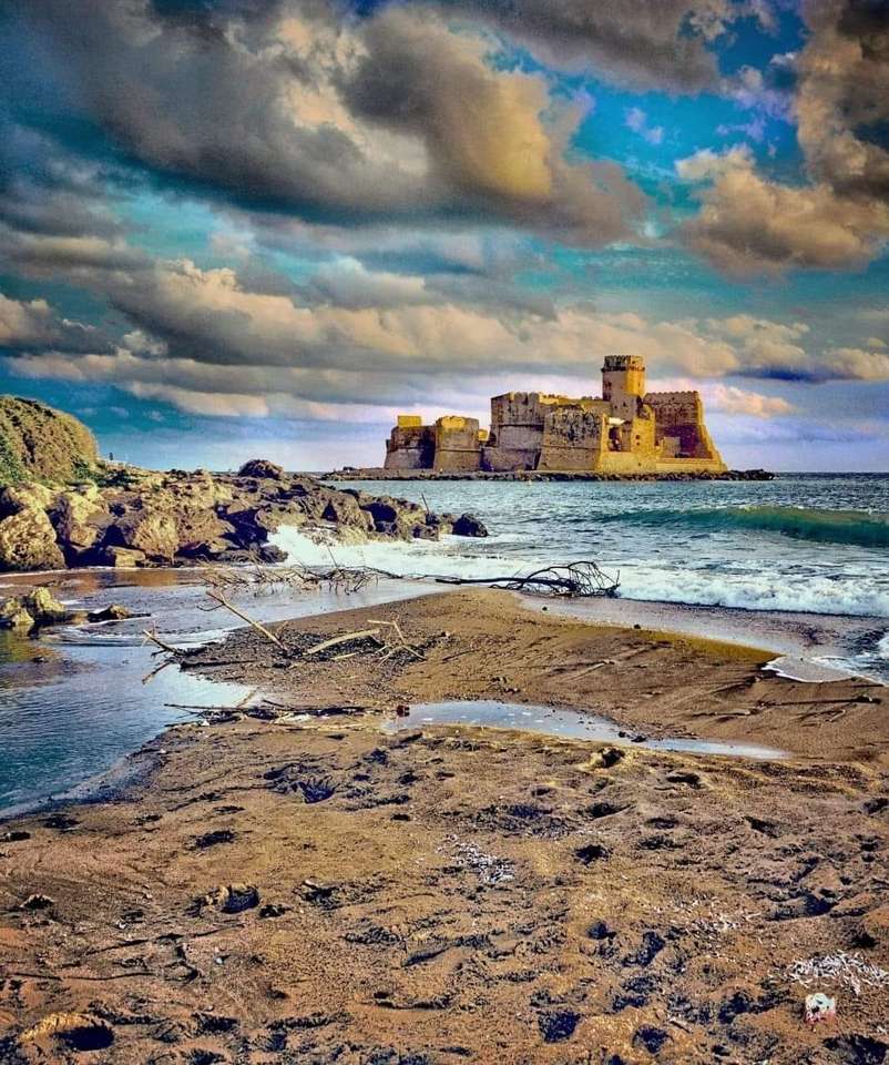 le castella ön Capo Rizzuto Kalabrien Italien pussel på nätet