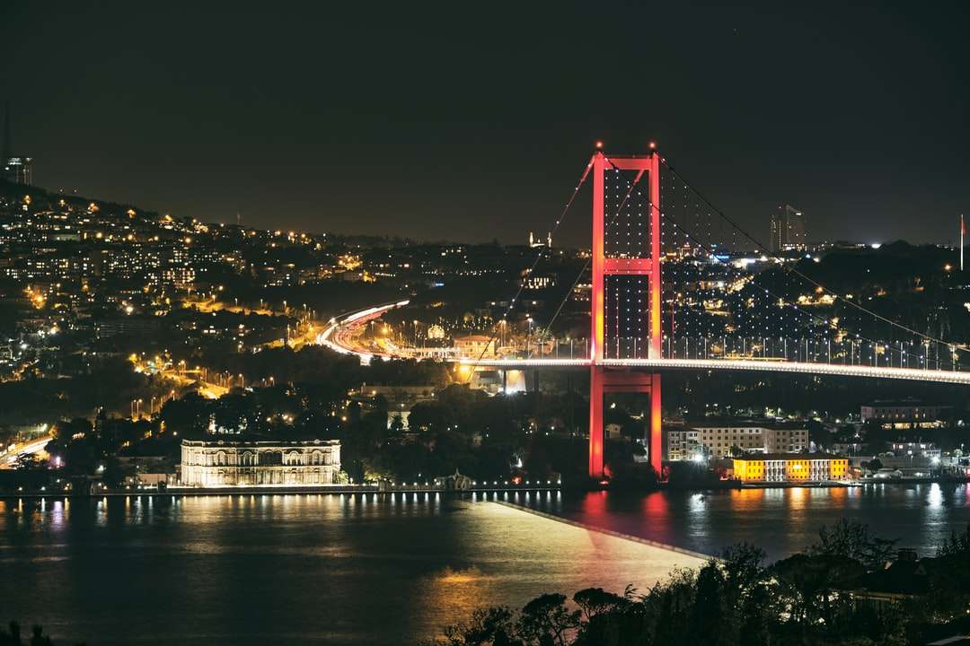 golden gate bridge tijdens de nacht online puzzel