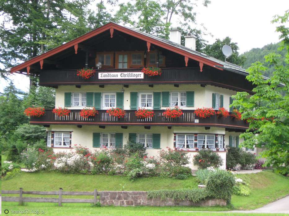 къща в Бавария онлайн пъзел