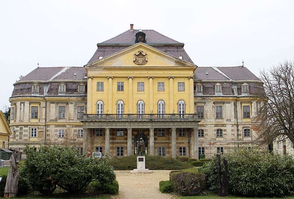 Körmend Castle in Hongarije legpuzzel online