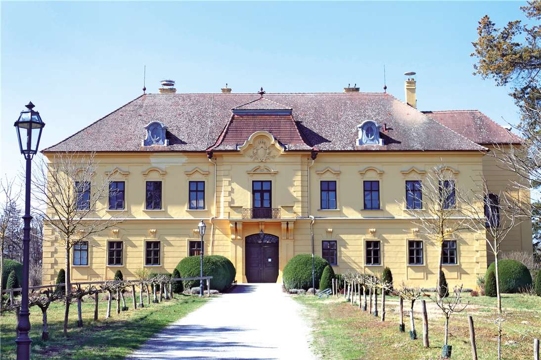 Castelo Eckartsau na Hungria puzzle online