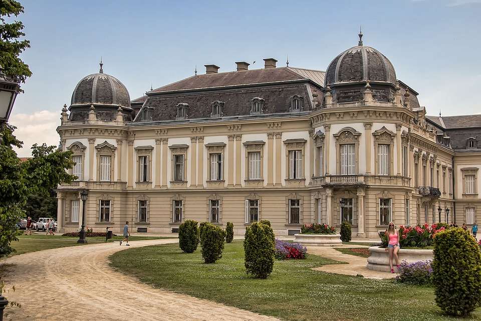 Castelo Keszthely na Hungria puzzle online