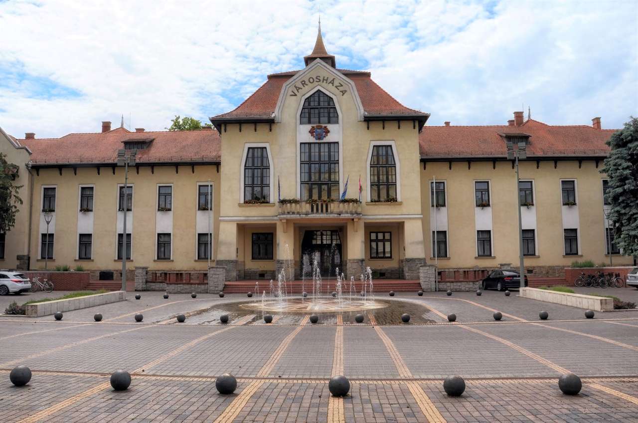 Csongrad Stadt in Ungarn Online-Puzzle