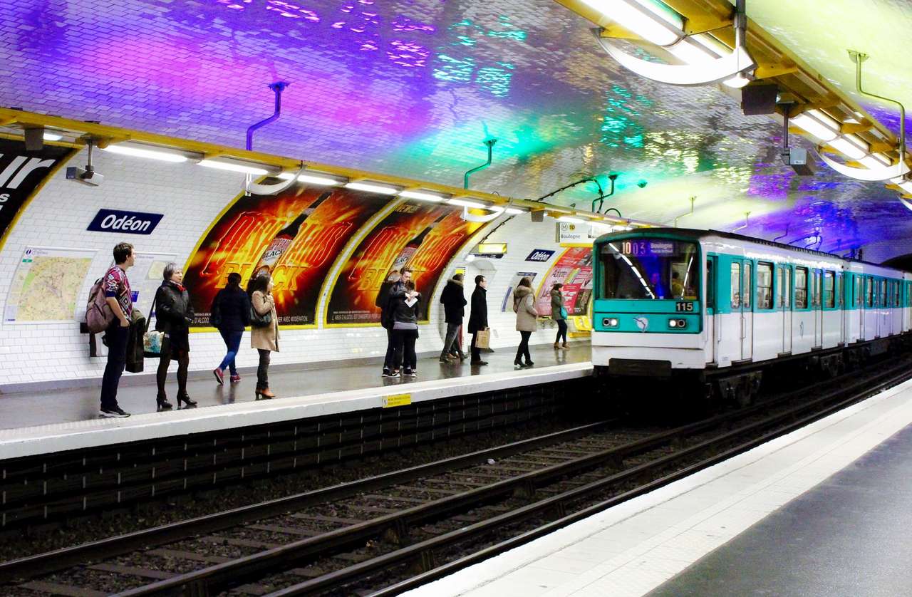 Paris tunnelbana pussel på nätet