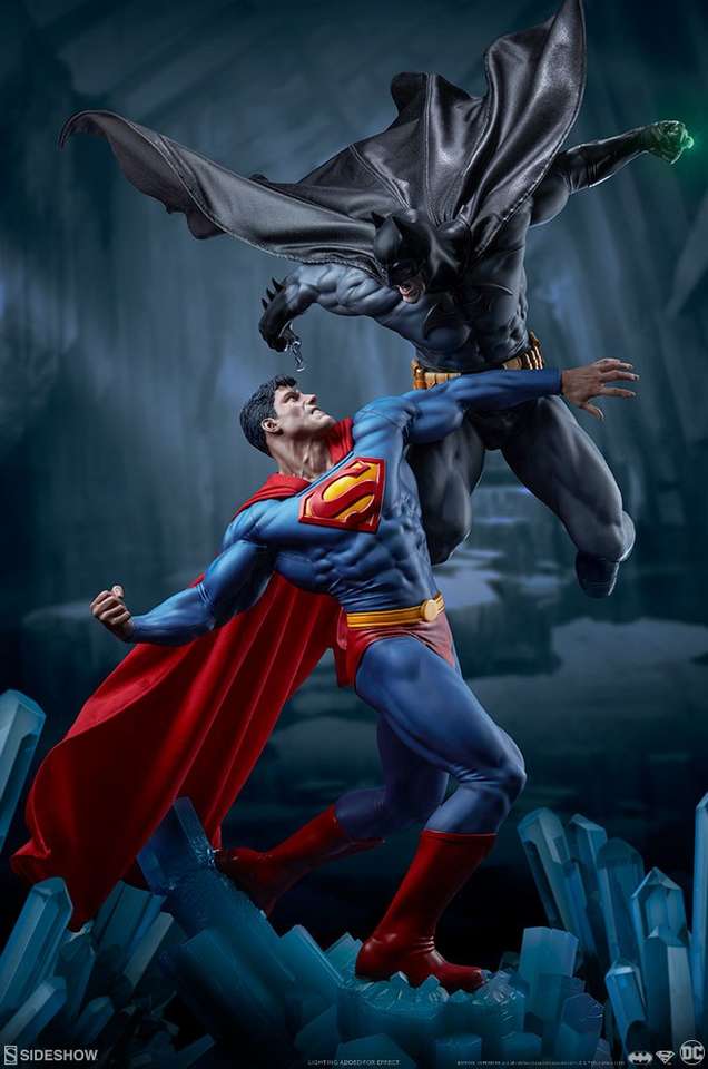 SUPERMAN GEGEN BATMAN Puzzlespiel online