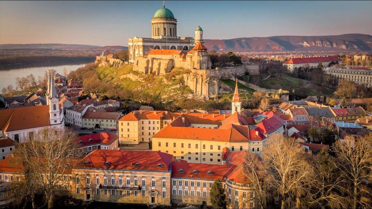 Esztergom Dom Innen in Ungarn Online-Puzzle