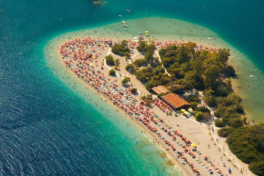плаж в Турция онлайн пъзел
