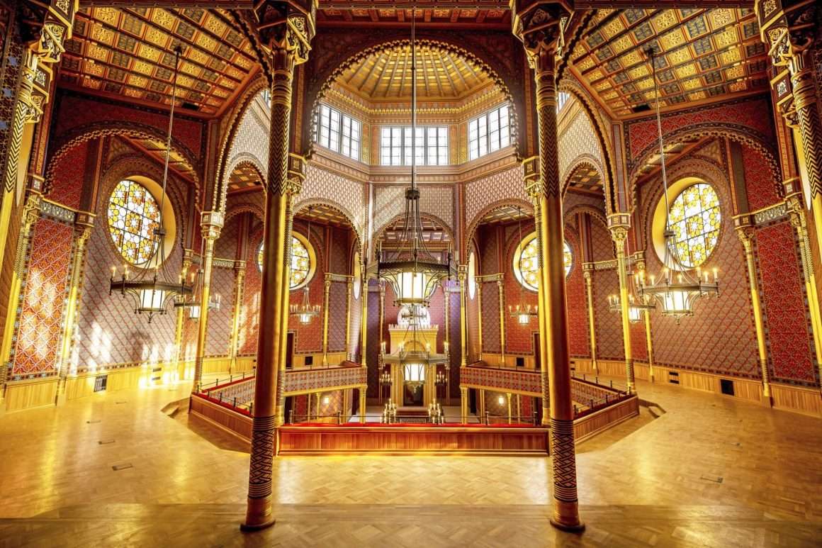 Sinagoga Budapesta Interior Ungaria jigsaw puzzle online