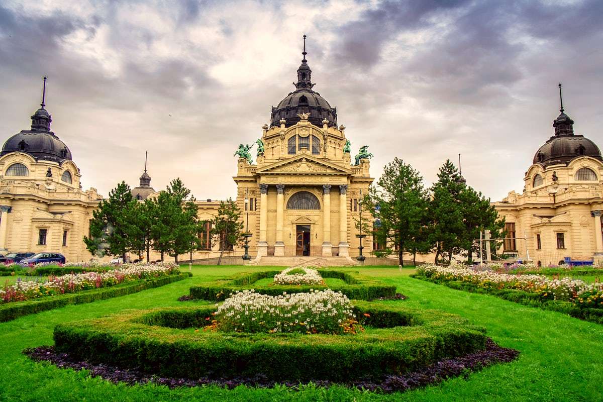 Замъкът Варослигет в Будапеща Унгария онлайн пъзел