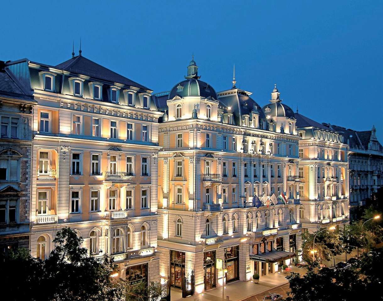 Budapest Hotel Gresham in Hungary jigsaw puzzle online