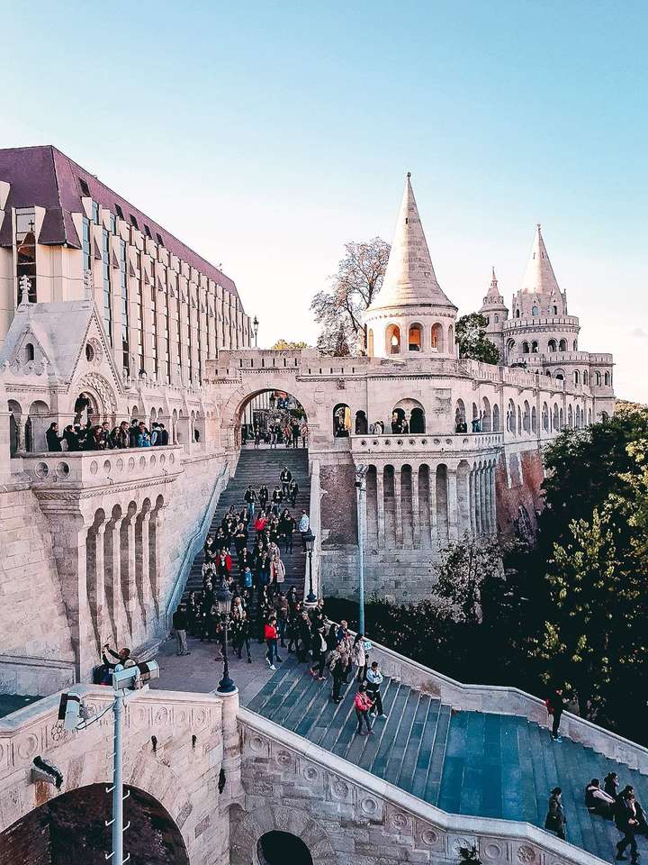 Budapest Fisherman's Bastion in Hungary jigsaw puzzle online