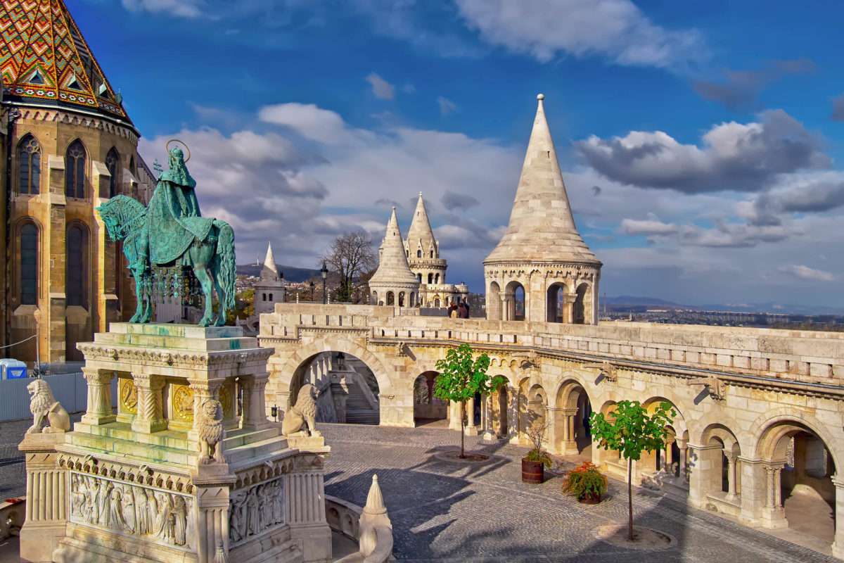 Vissersbastion van Boedapest in Hongarije legpuzzel online