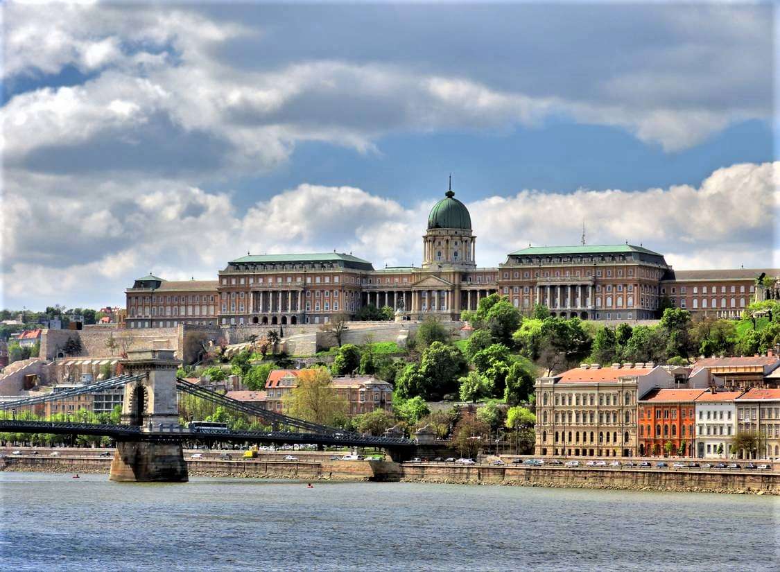 Замъкът в Будапеща в Унгария онлайн пъзел