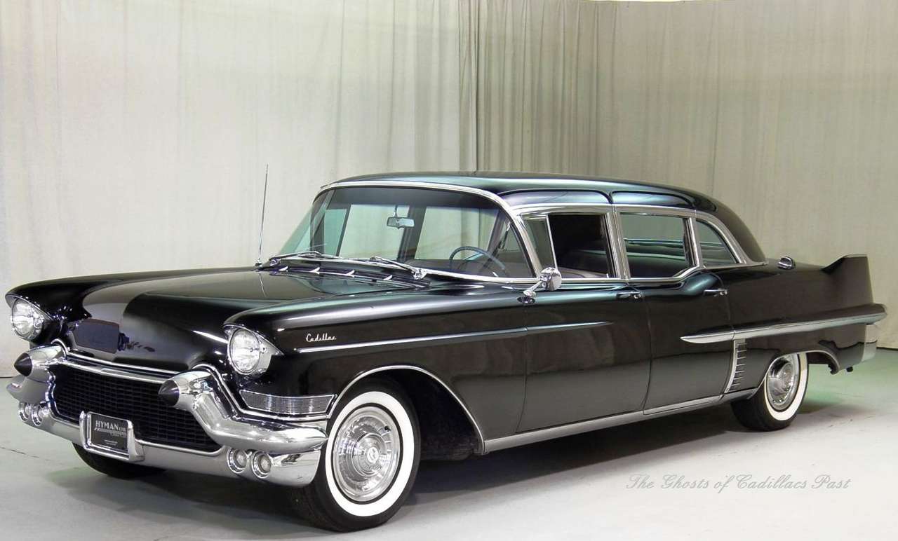 Седан Cadillac Fleetwood Series Seventy-Five 1957 года выпуска онлайн-пазл