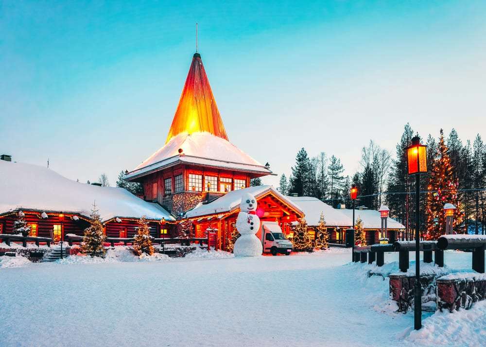 χωριό Άγιου Βασίλη στη Φινλανδία παζλ online