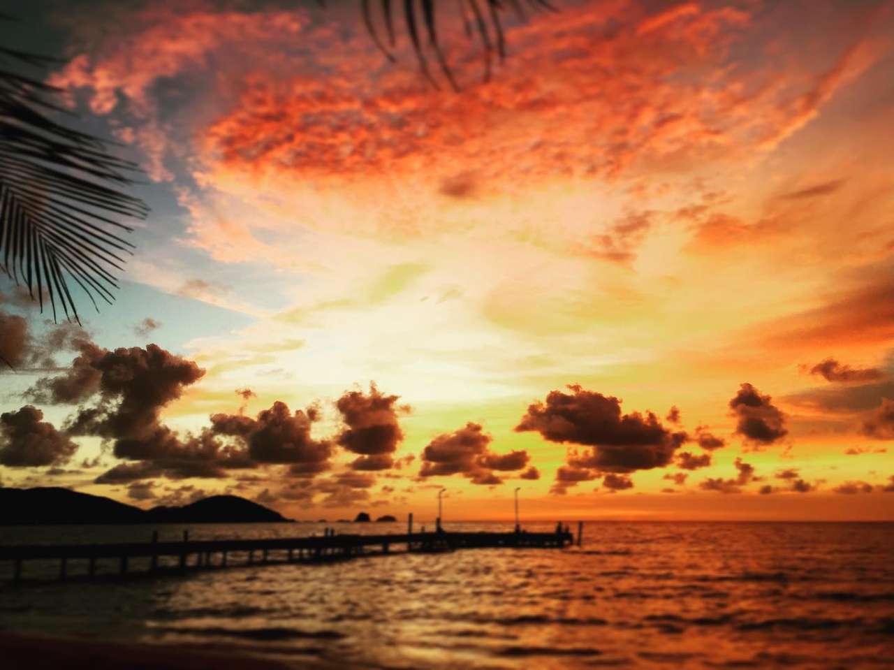 Εκπληκτικό ηλιοβασίλεμα - Ζωή στο νησί online παζλ