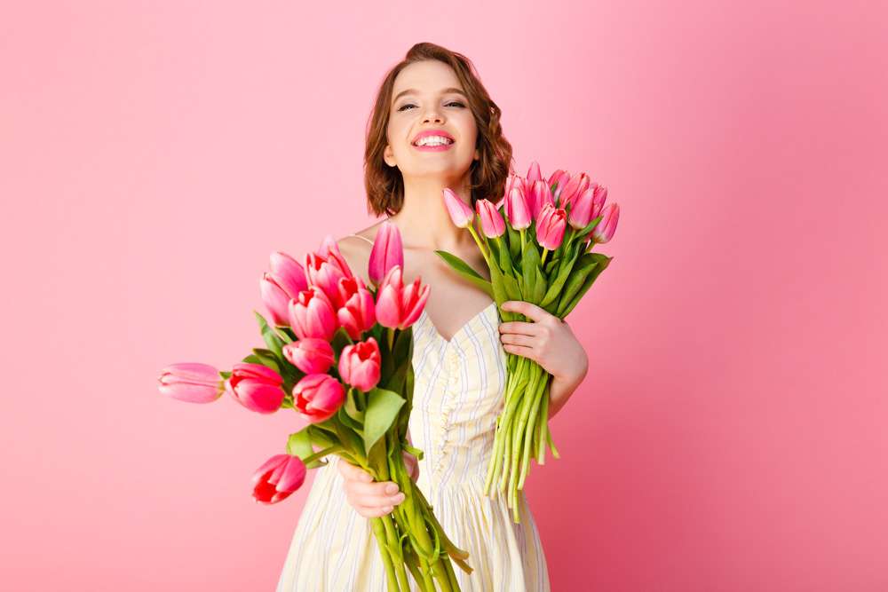 kvinna med blommor pussel på nätet