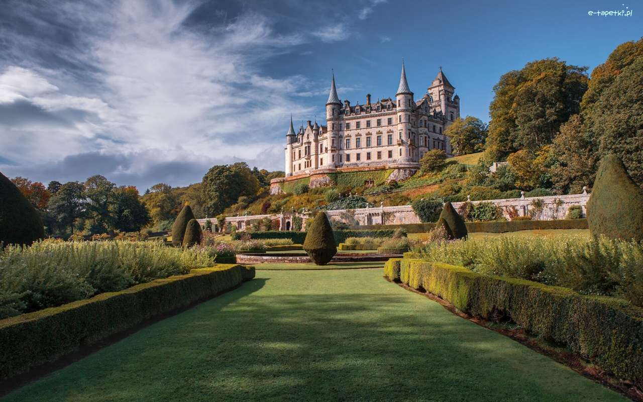 Замок Данробін - Шотландія онлайн пазл