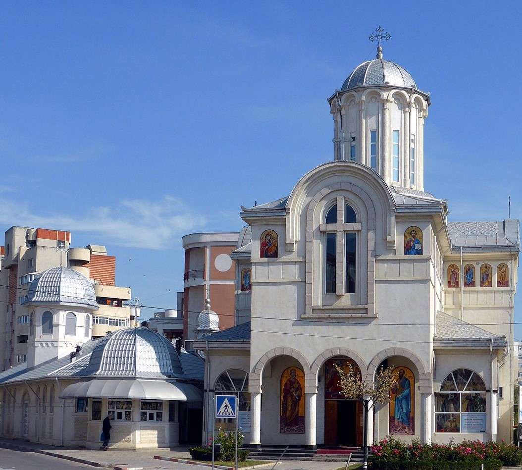 Iglesia Navodari en Rumania rompecabezas en línea