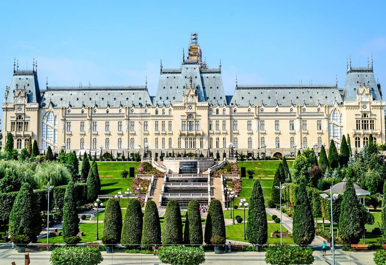 Iasi city in Romania jigsaw puzzle online