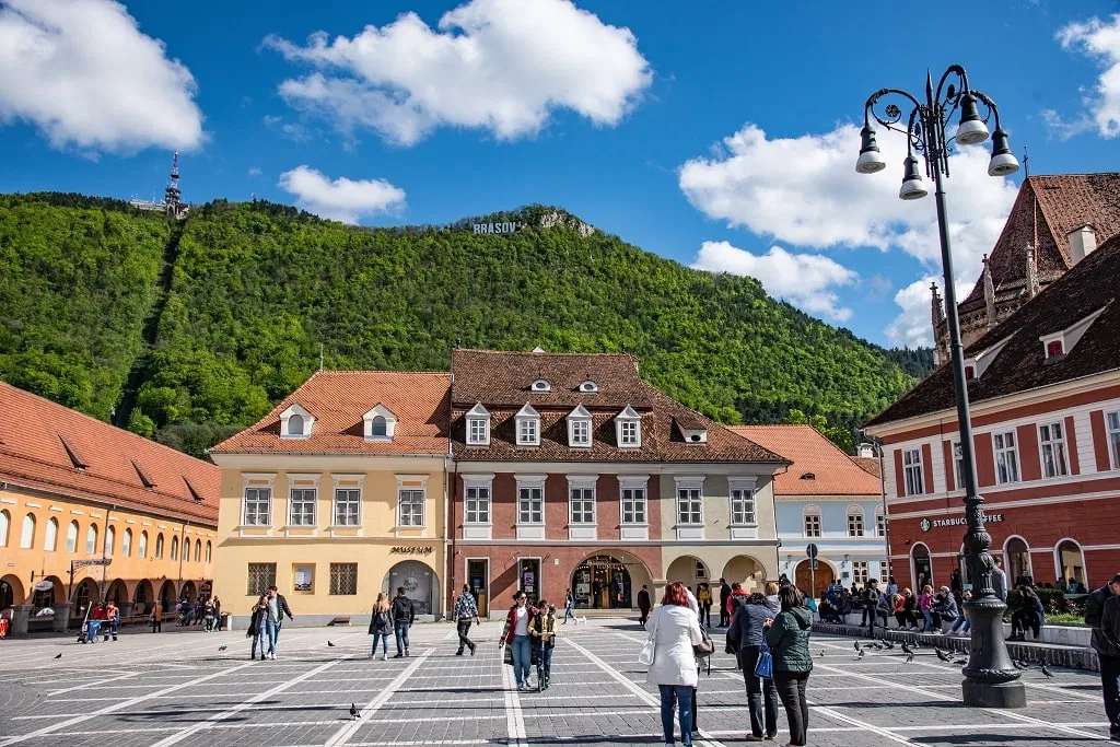 Brasov-stad in Roemenië legpuzzel online
