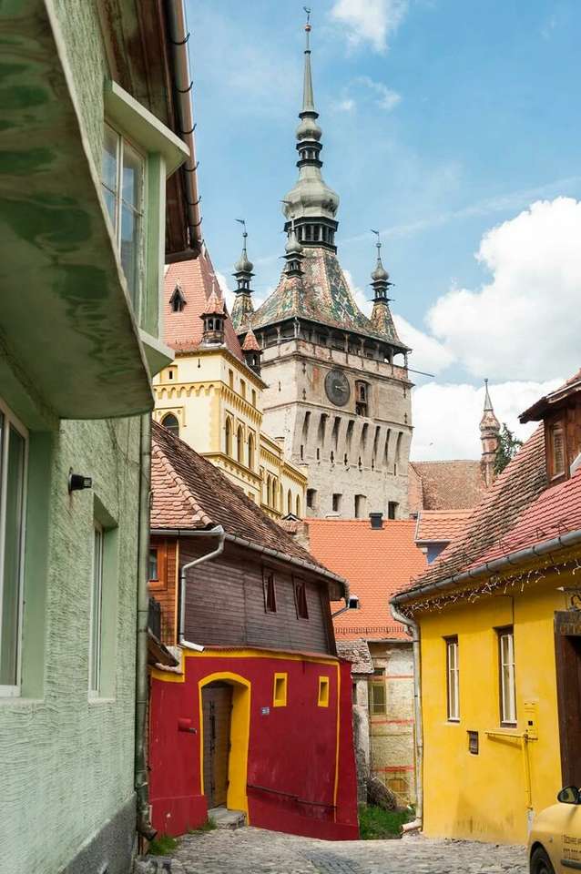 Город Сигишоара в Румынии онлайн-пазл