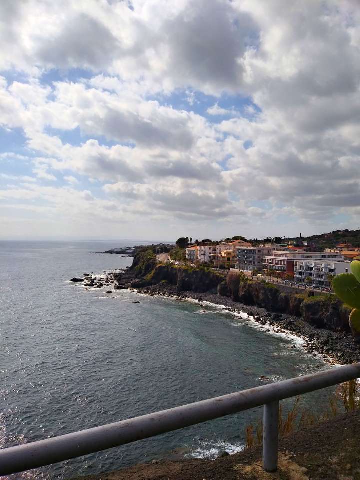 View from Aci Castello online puzzle