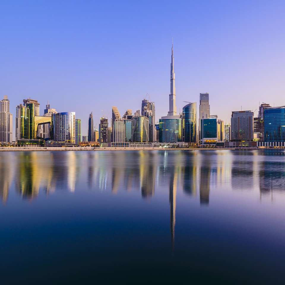 Дубай — місто в Об’єднаних Арабських Еміратах онлайн пазл