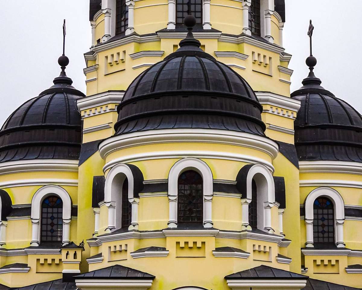 Църква Каприана в Молдова онлайн пъзел