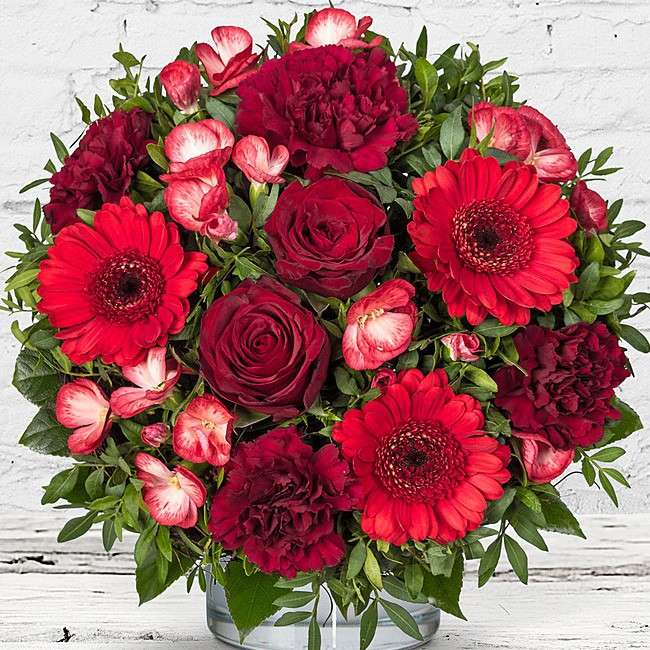 Mixed colorful bouquet jigsaw puzzle online
